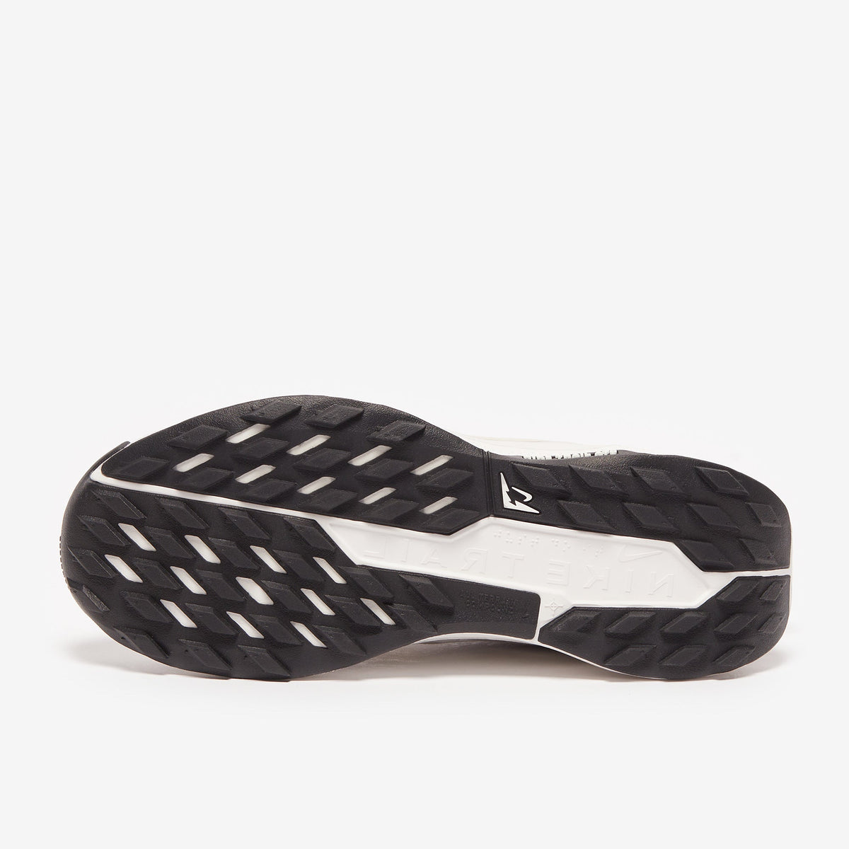 Nike Womens Pegasus Trail 5