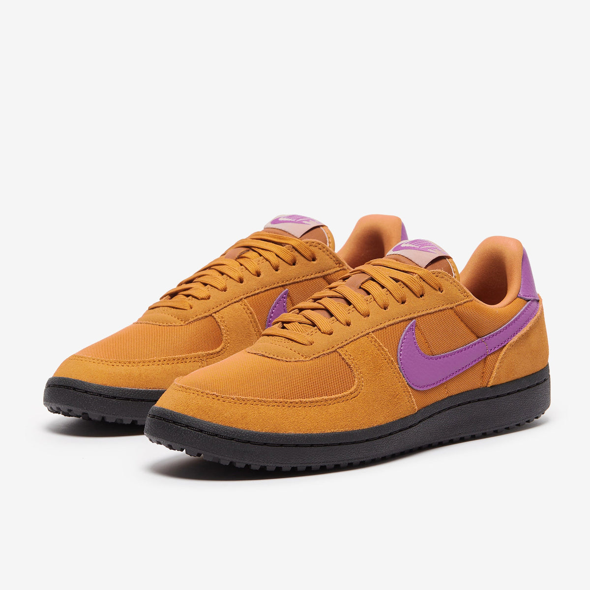Nike Sportswear Womens Field General
