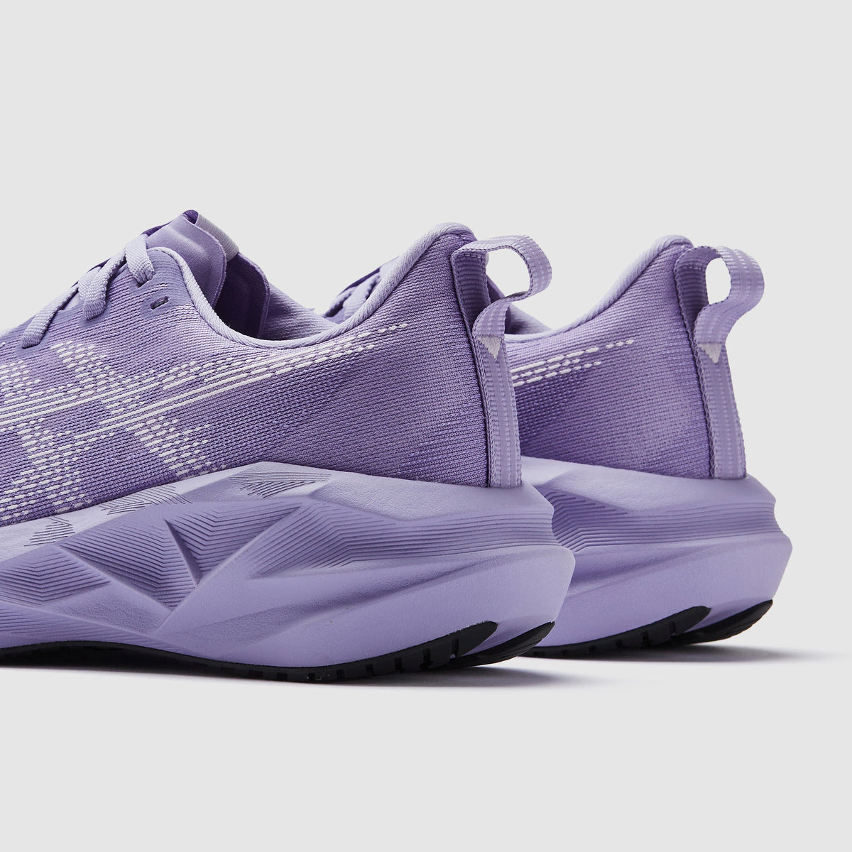 Asics Womens Novablast 5
