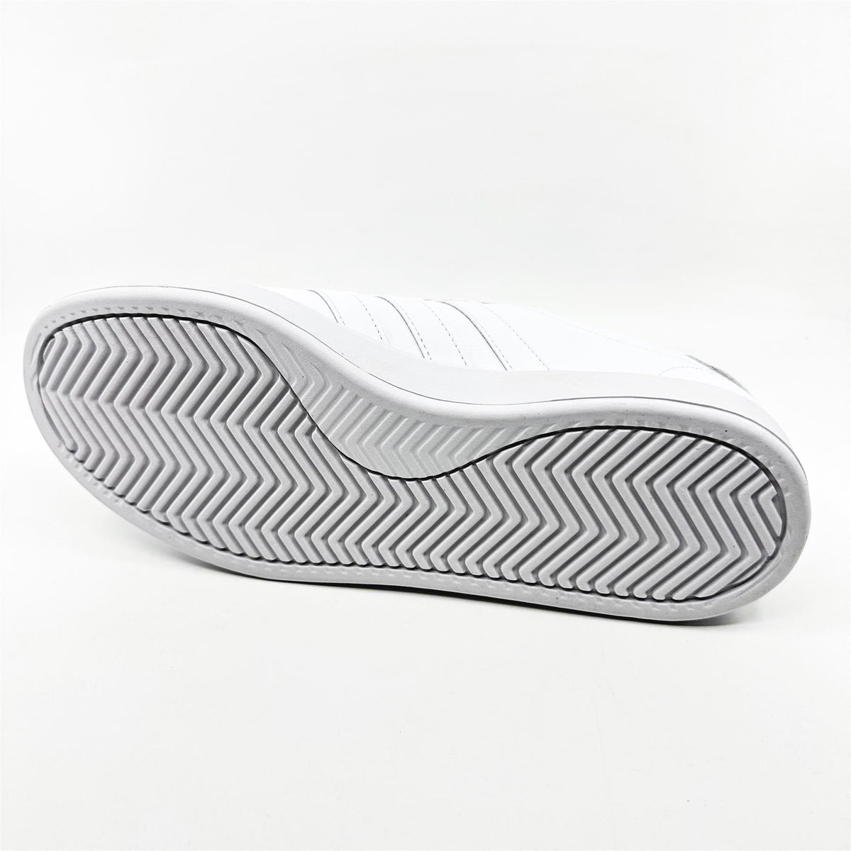 Adidas Grand Court 2.0 Cloud White Ecru Tint Mens Athletic Sneakers