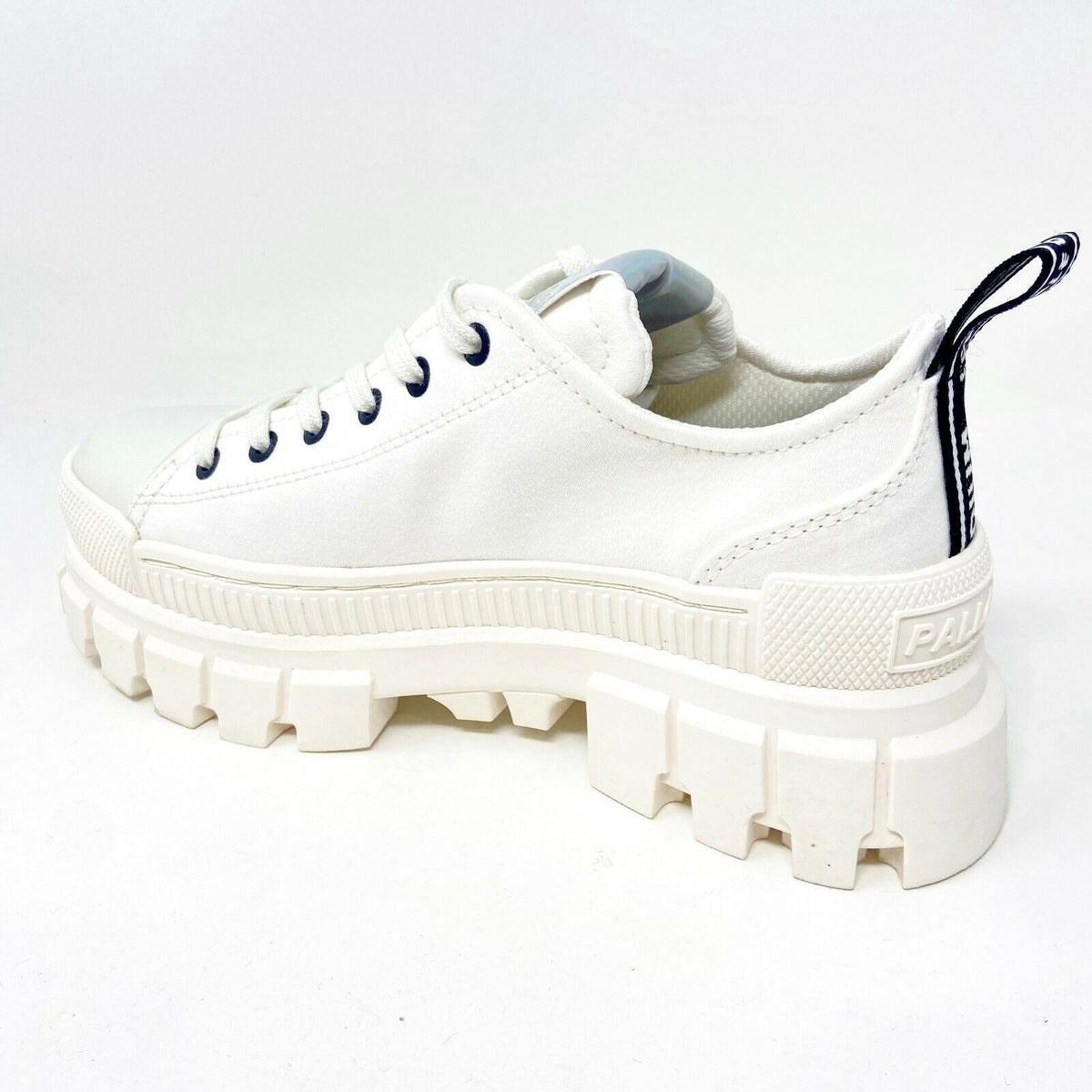 Palladium Revolt LO TX Star White Womens Platform Boots 97243 116