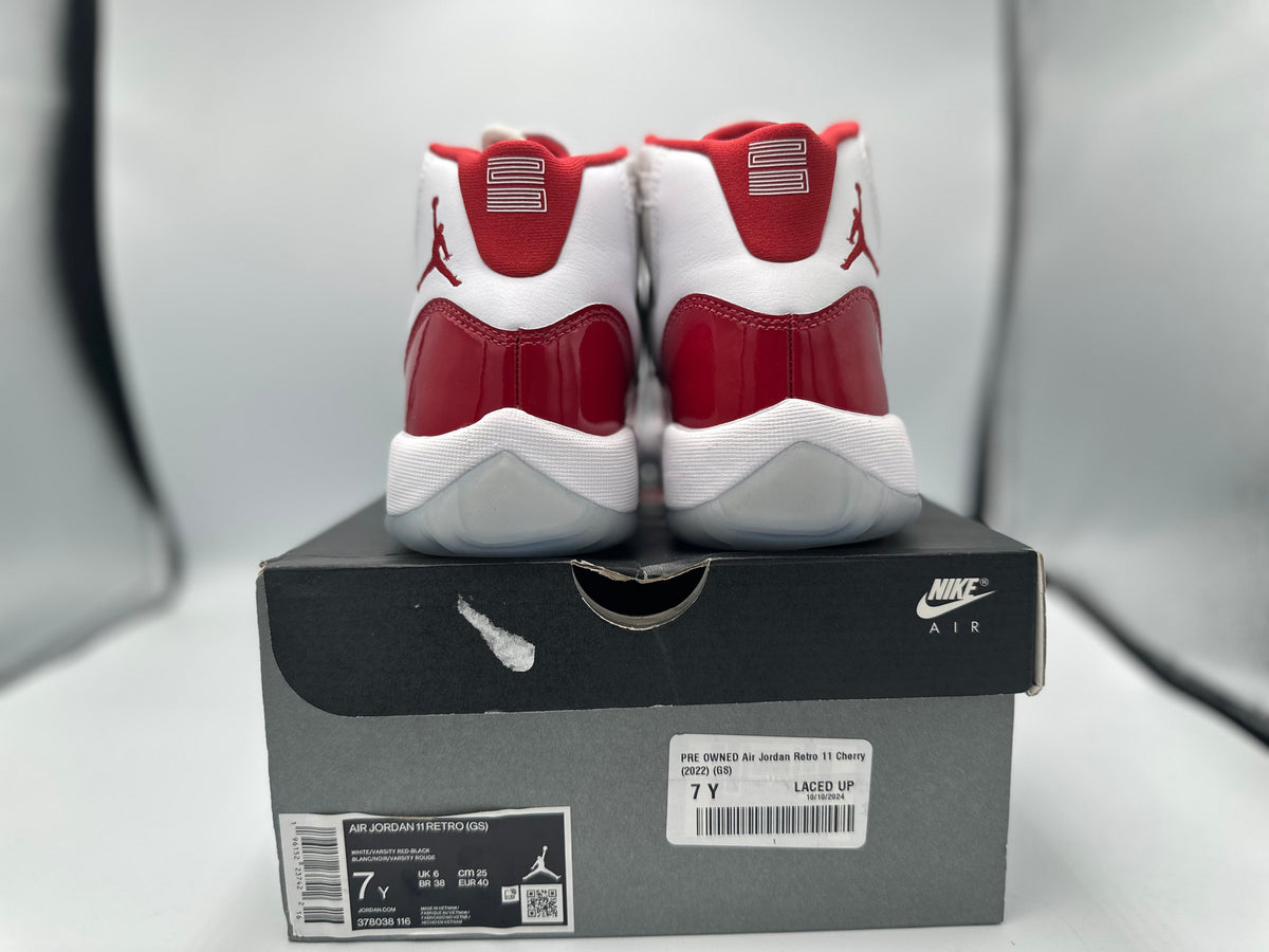 PRE OWNED Air Jordan Retro 11 Cherry (2022) (GS)