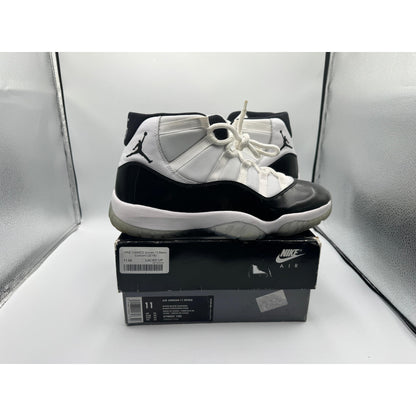 PRE OWNED Jordan 11 Retro Concord (2018)