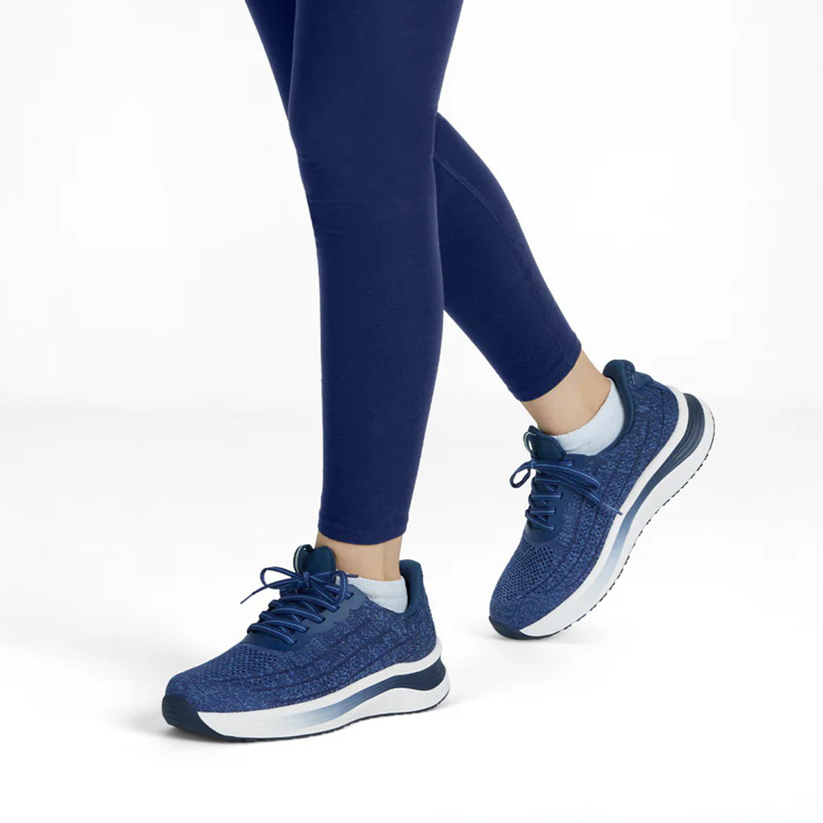 Women's Wide Fit Orthofeet Nira 80027 Hands-free Trainers